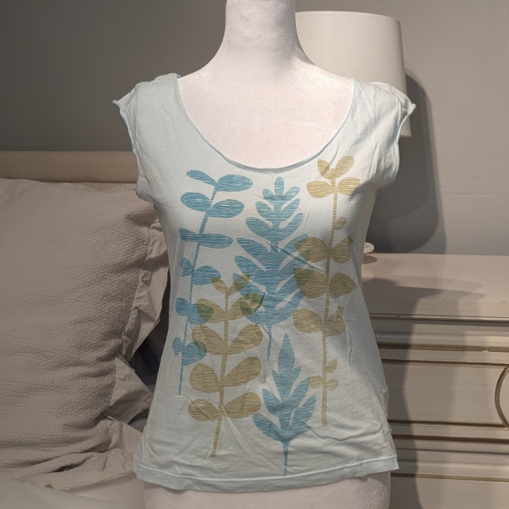Leaf Pattern Women's Top - Light Blue and Beige